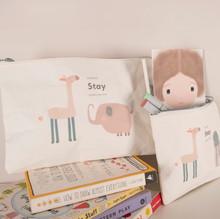 Load image into Gallery viewer, Yıkanabilir Kağıt Çanta Medium