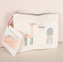 Load image into Gallery viewer, Yıkanabilir Kağıt Çanta Small